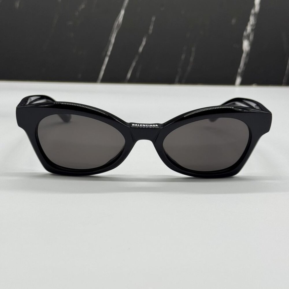 NEW BB0230S 001 BALENCIAGA BLACK CAT EYE WOMEN BALENCIAGA SUNGLASSES - Picture 3 of 11